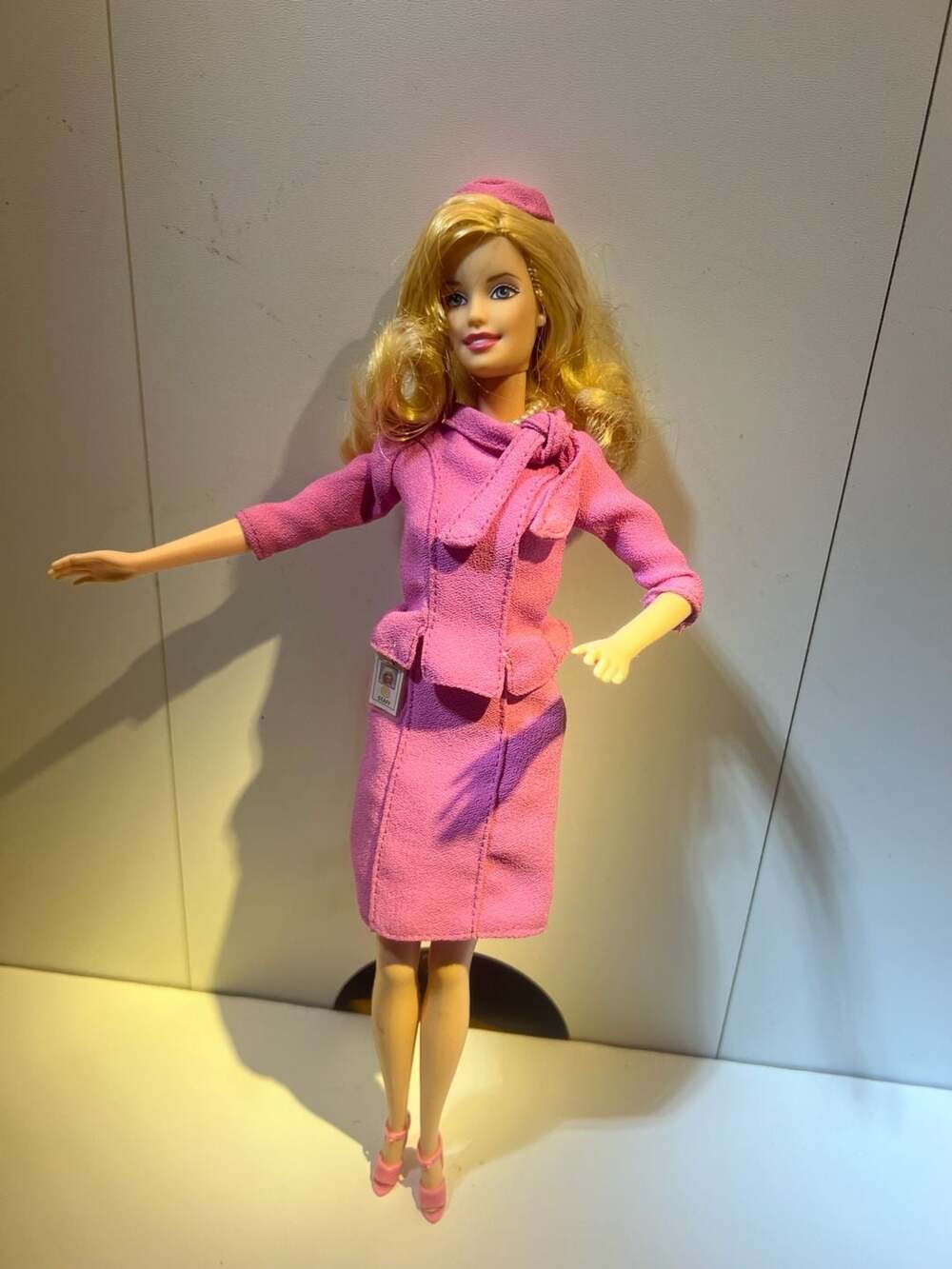 Mattel Barbie as Elle Woods from Legally Blonde 2:  Collector Edition Doll